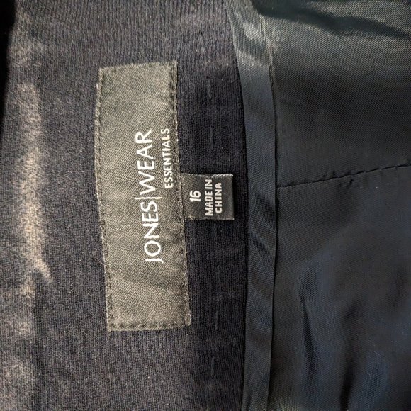 Navy Jones Wear Blazer - Picture 3 of 6